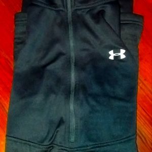 Under Armour pullover